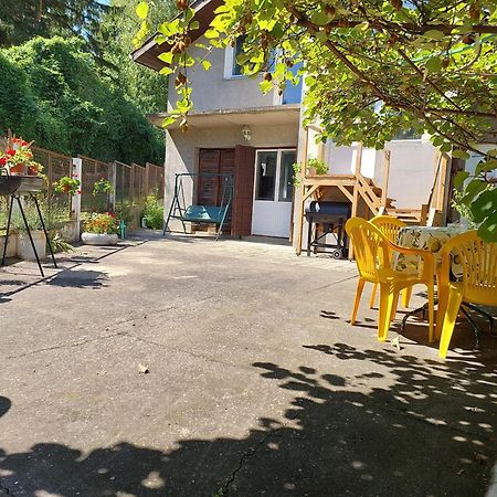 Apartman Nikola Rakovac Екстериор снимка